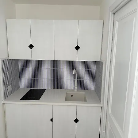 Le Di Apartment *