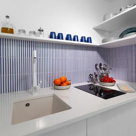 Le Di Apartment